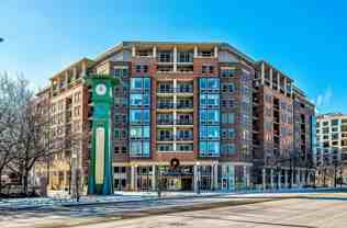 437 W Division St #805 - Photo 1 of 1