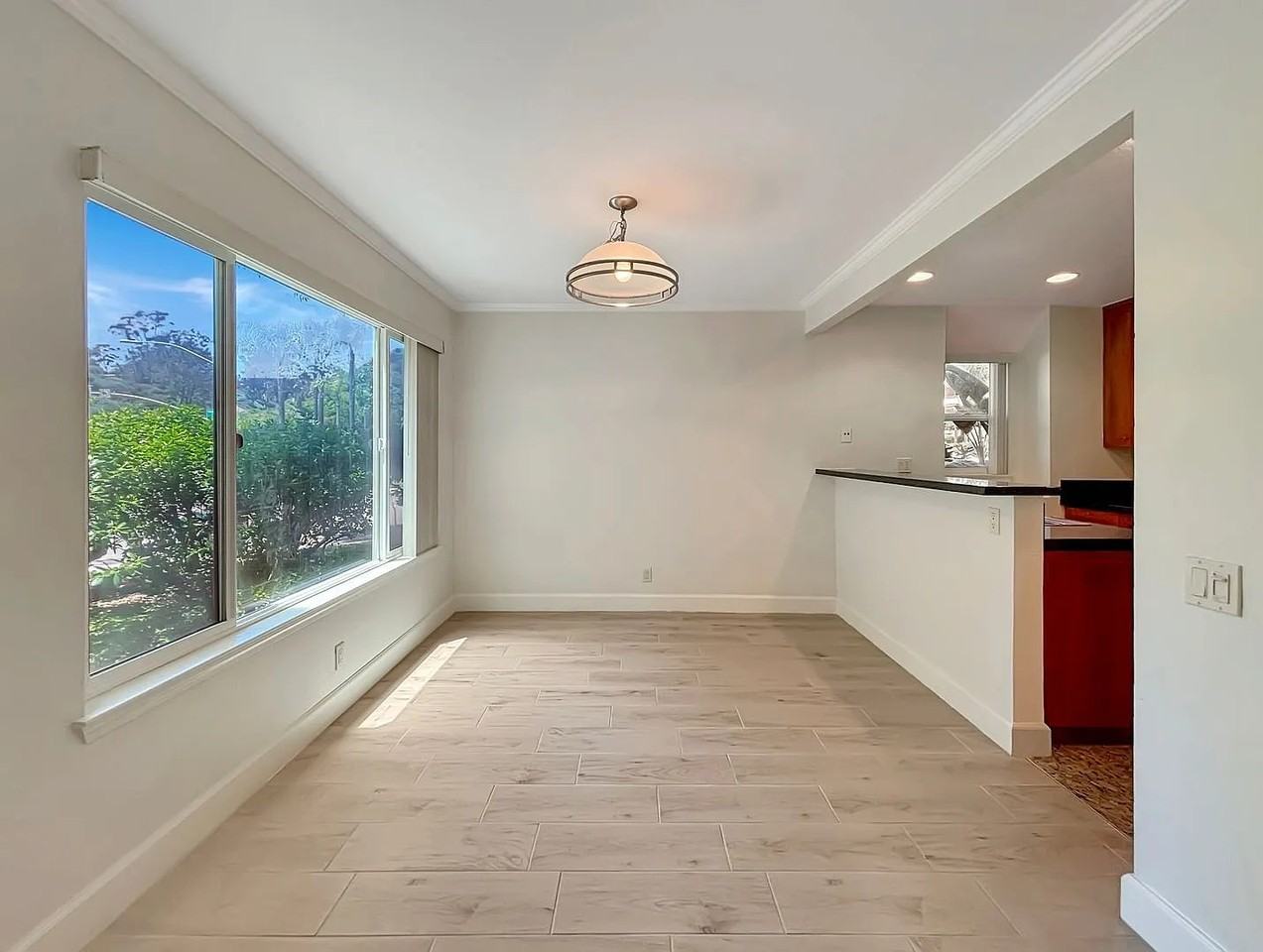 8503 Villa La Jolla Dr #J - Photo 6 of 24