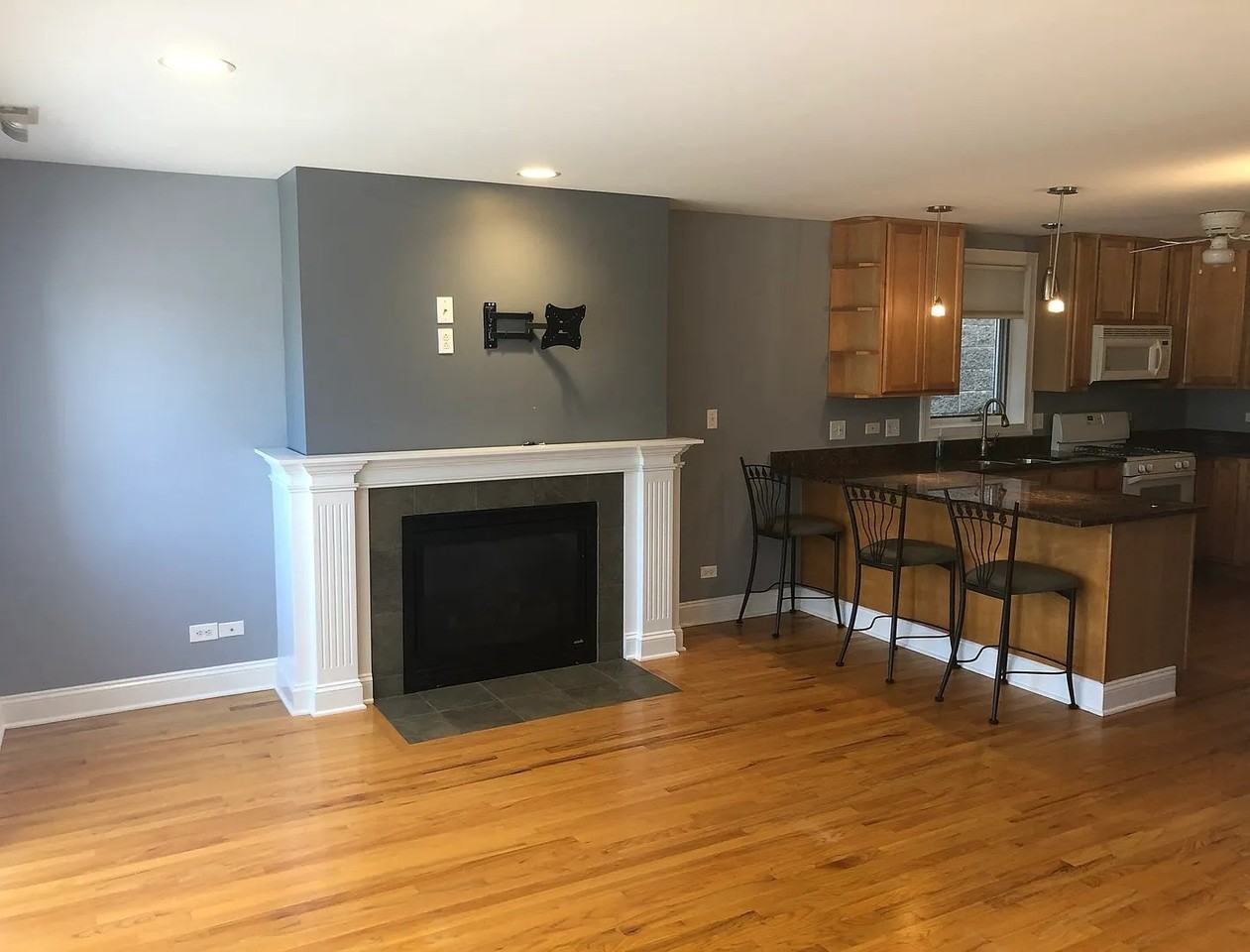 7507 W Irving Park Rd #2 - Photo 4 of 13