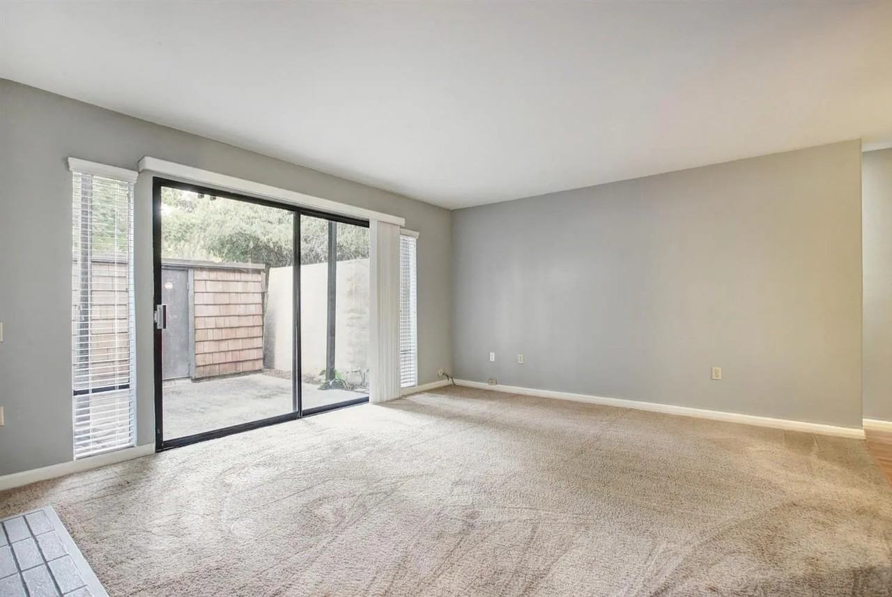 886 Woodside Ln E #1 - Photo 2 of 15