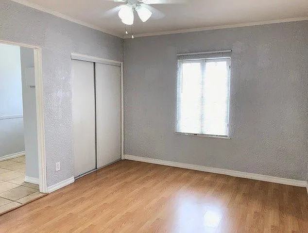 607 N Occidental Blvd #1-4 - Photo 3 of 15