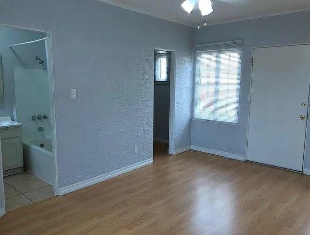 607 N Occidental Blvd #1-4 - Photo 5 of 15