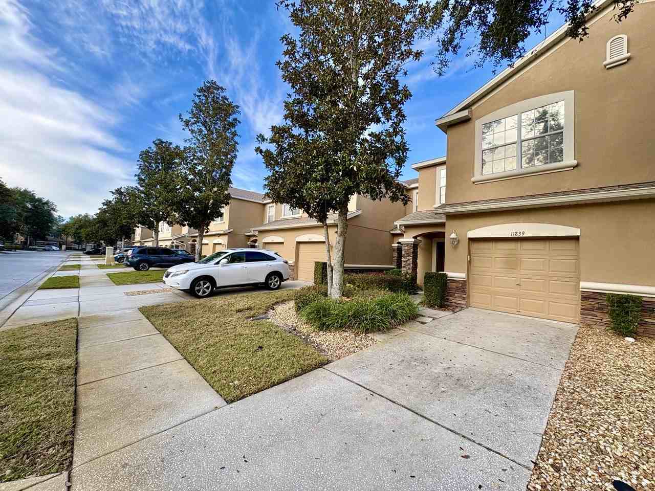 11839 Castine St - Photo 2 of 35