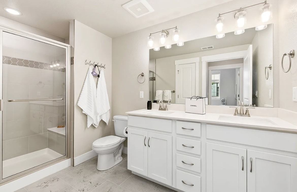 856 Birdwhistle Ln #2 - Photo 4 of 9