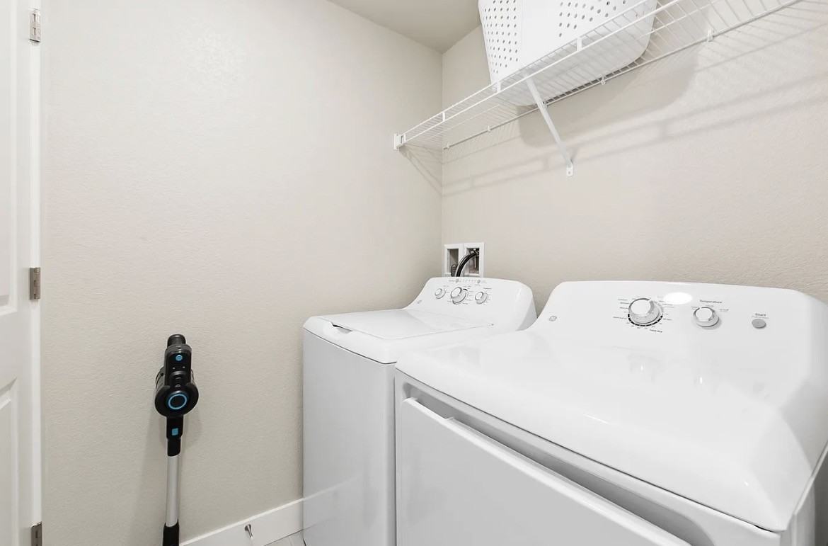 856 Birdwhistle Ln #2 - Photo 7 of 9