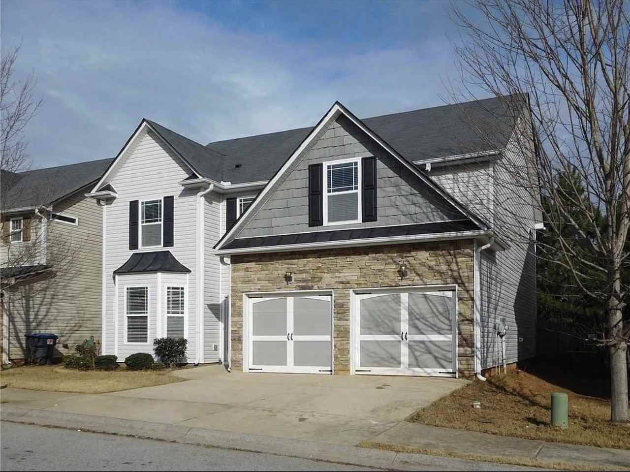 21 Crescent Woode Dr - Photo 3 of 11