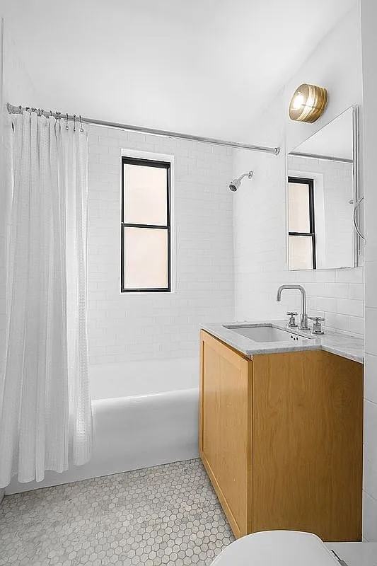 45 5Th Ave - Photo 4 of 4