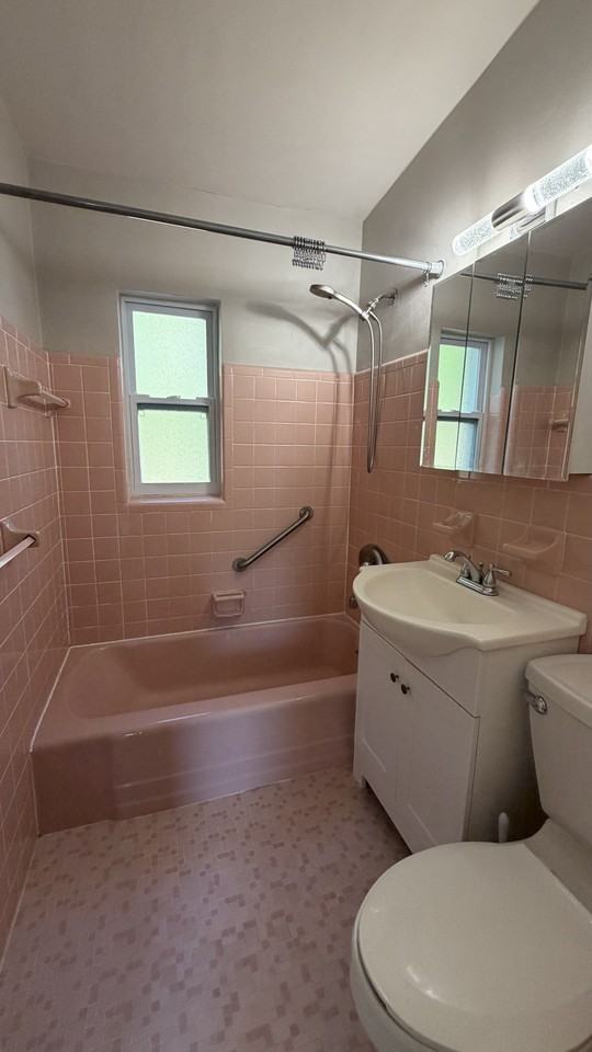 21488 Olean Blvd - Photo 4 of 13