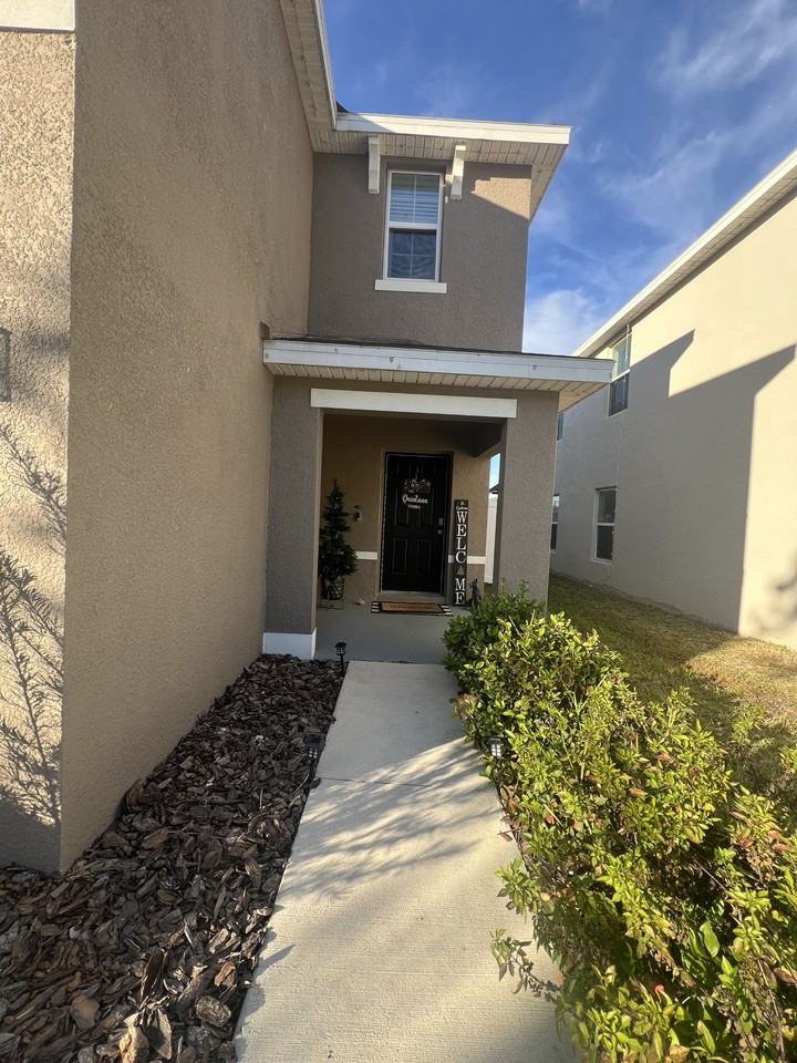 36659 Spanish Rose Dr - Photo 2 of 29