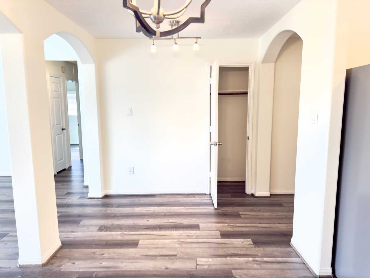 11222 Overland Trail Dr - Photo 5 of 41