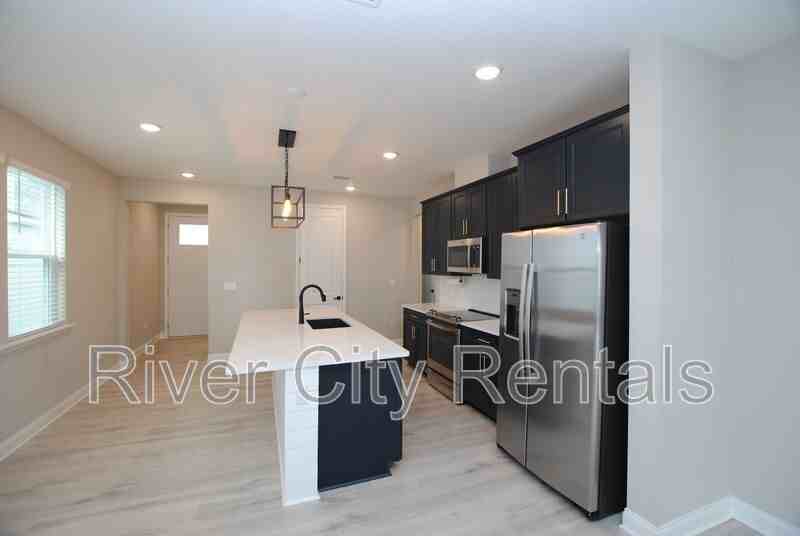 6997 Red Timber Rd - Photo 7 of 29