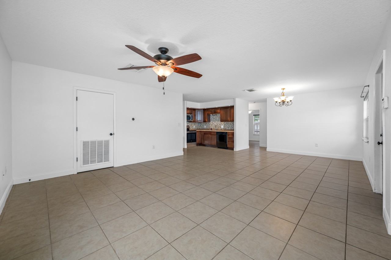 4104 W Leila Ave - Photo 5 of 31