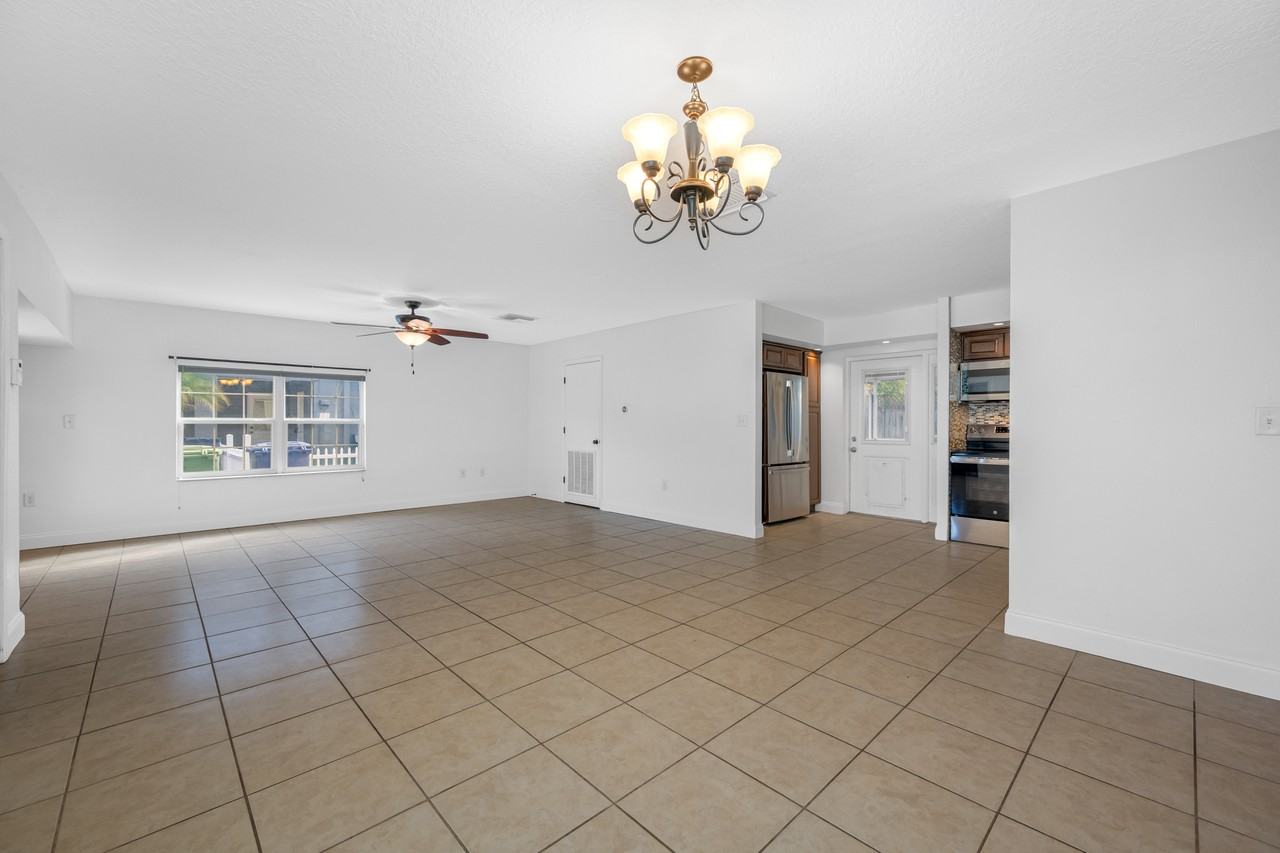 4104 W Leila Ave - Photo 7 of 31