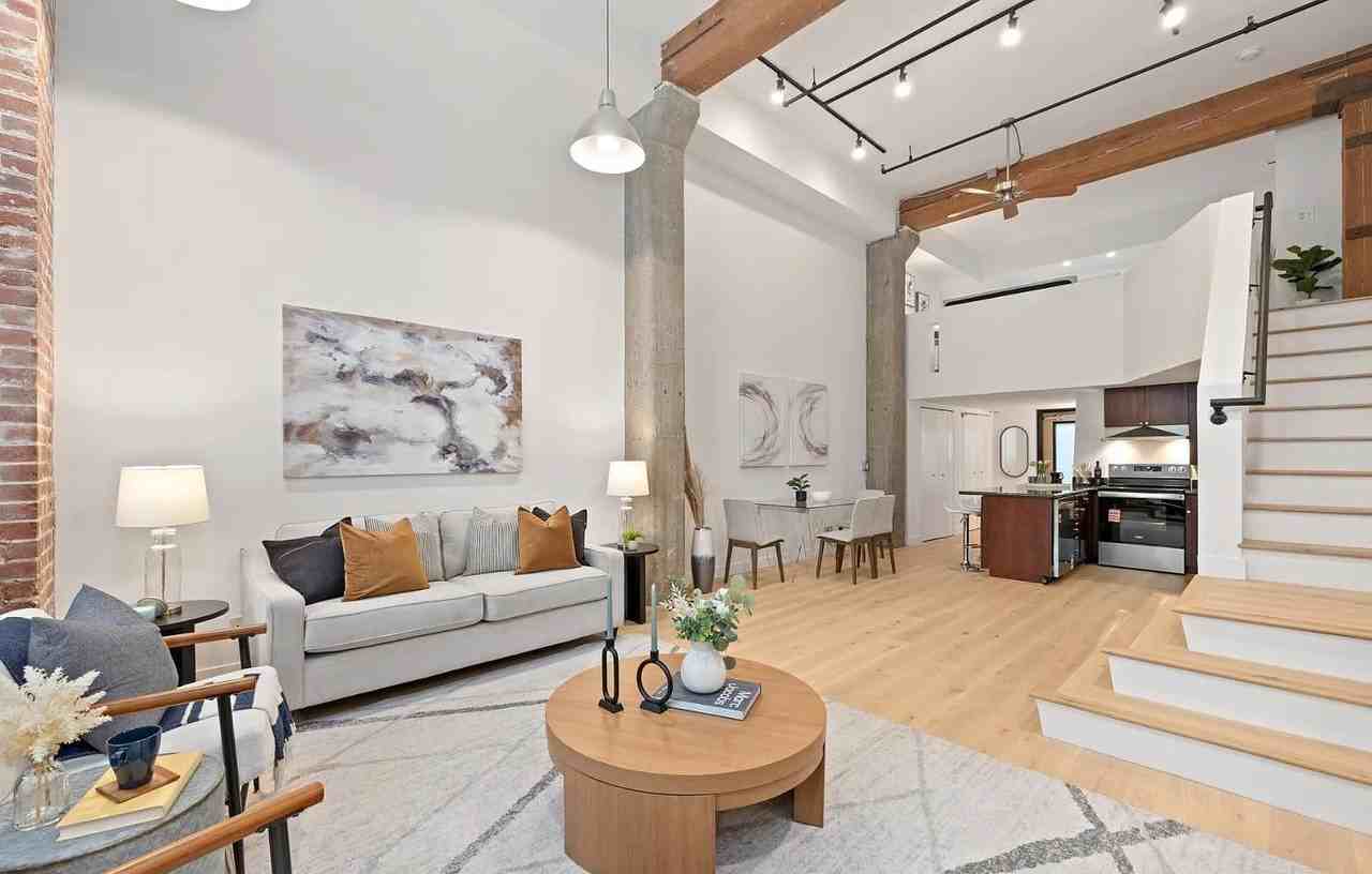 461 2Nd St - Photo 7 of 44