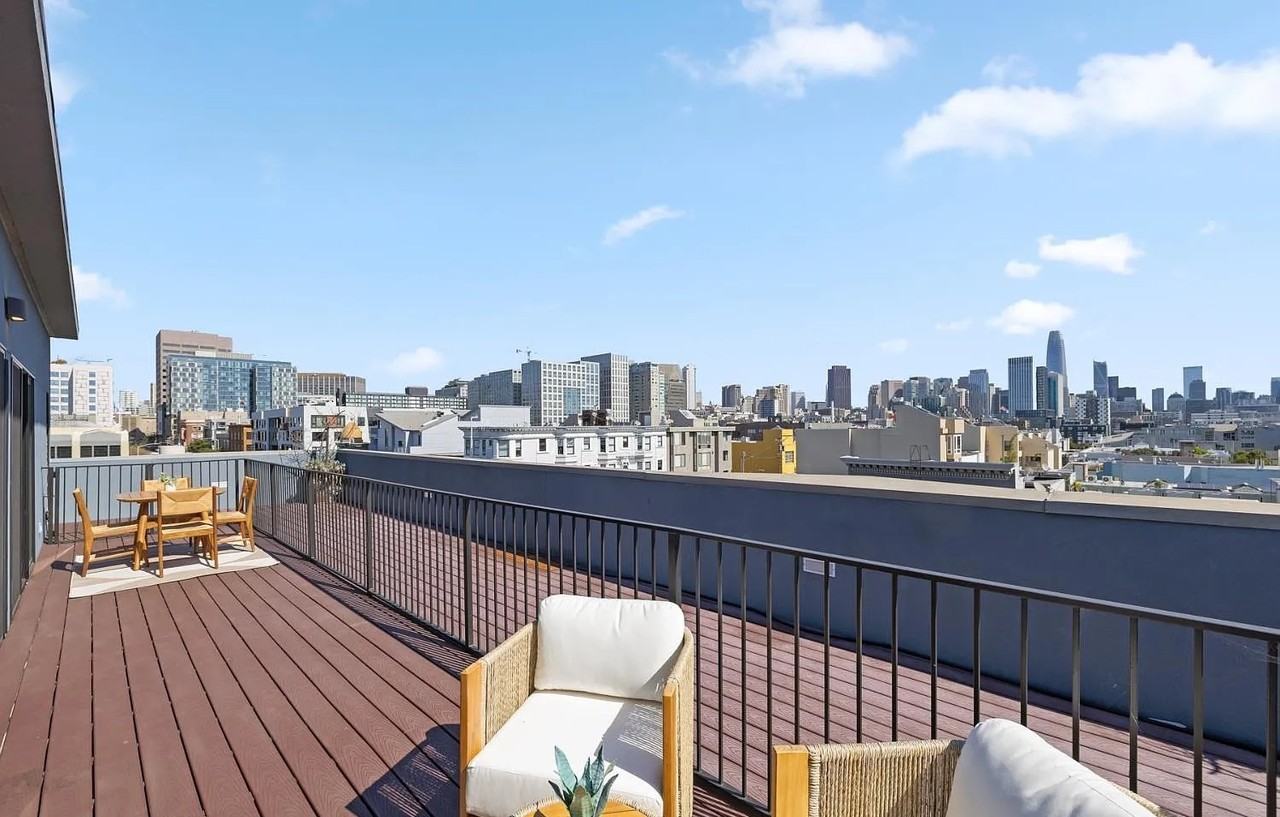 252 9Th St - Photo 7 of 42