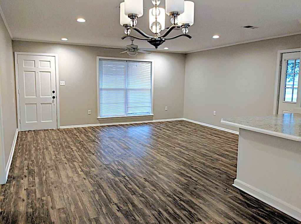 3006 Jamestown Rd - Photo 3 of 23