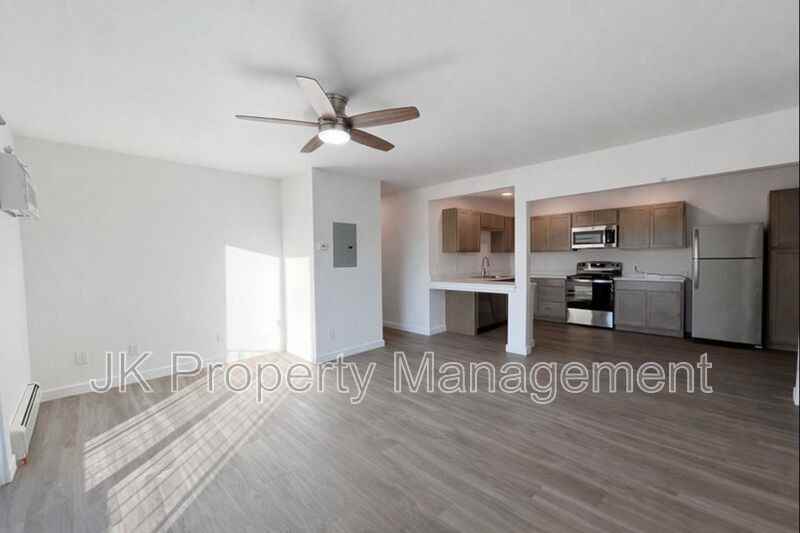 3440 11th Ave S #05 - Photo 7 of 17