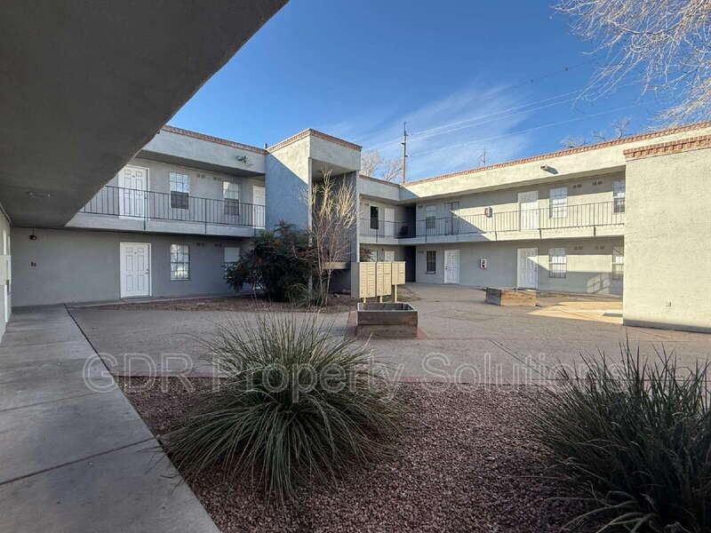 401 14th St Nw #12 - Photo 2 of 18