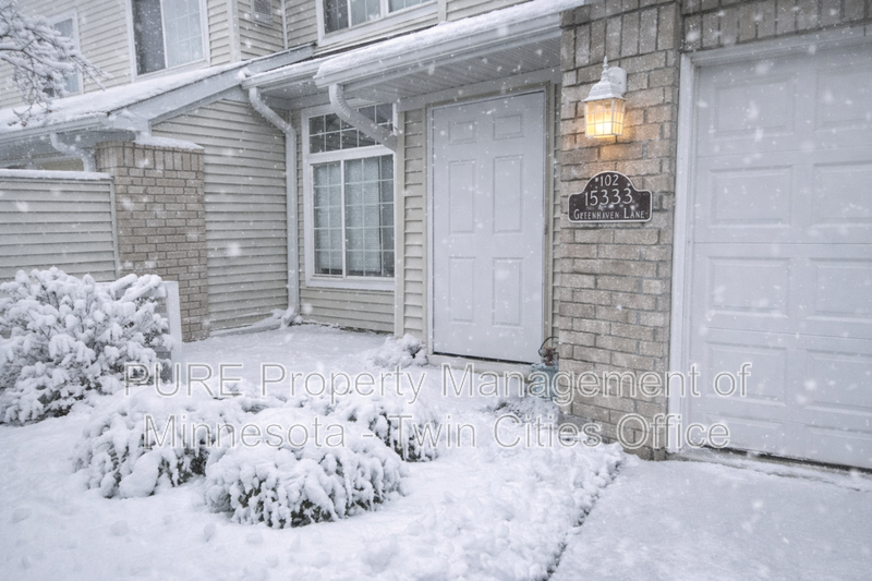 15333 Greenhaven Ln #102