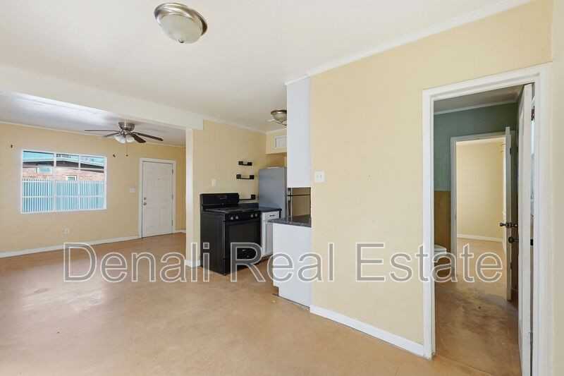 3226 E Bermuda St #2 - Photo 6 of 20