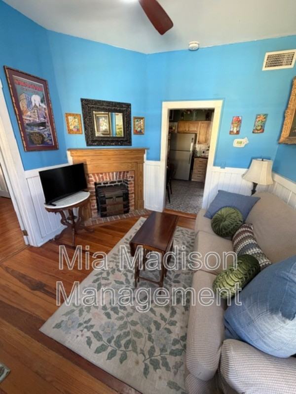 547 E Macon St - Photo 6 of 19