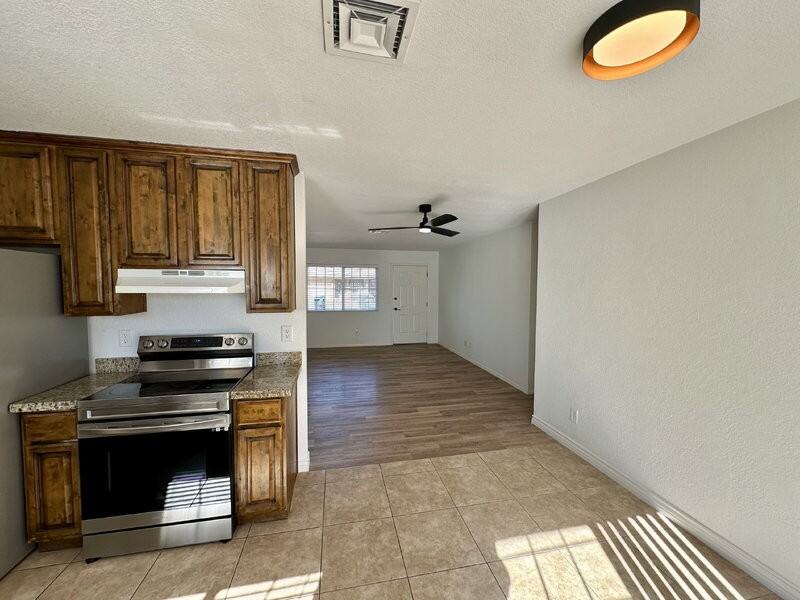 4663 E Covina St - Photo 4 of 15