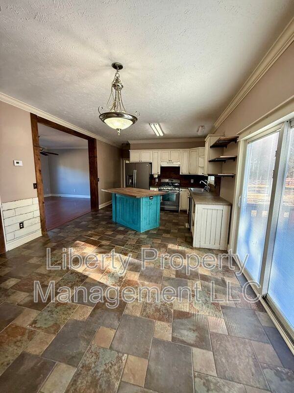 143 Quail Dr - Photo 5 of 23