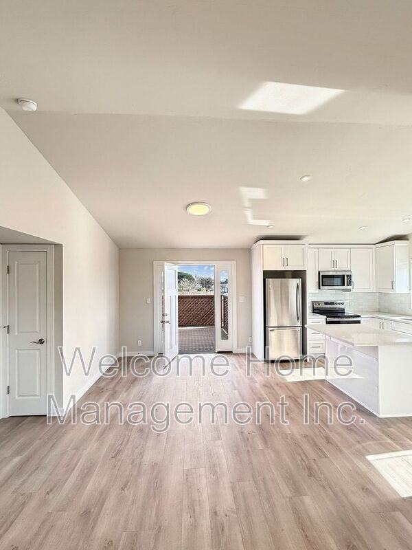 179A Brown Dr - Photo 2 of 16