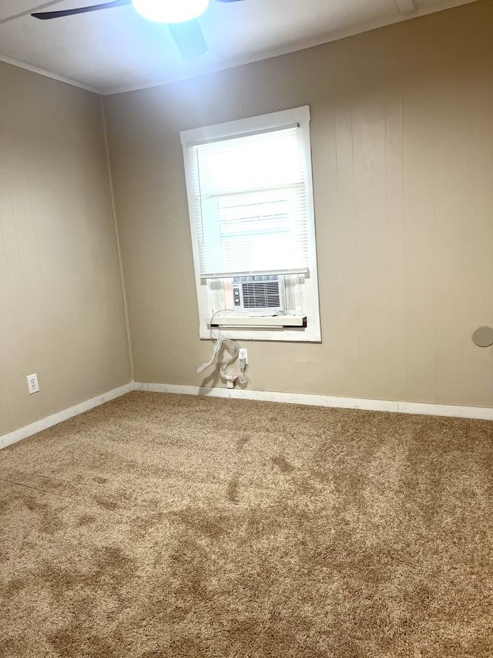 606 W 4th Ave #NA - Photo 4 of 9