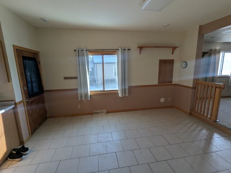 136 Main St #1 - Photo 6 of 17