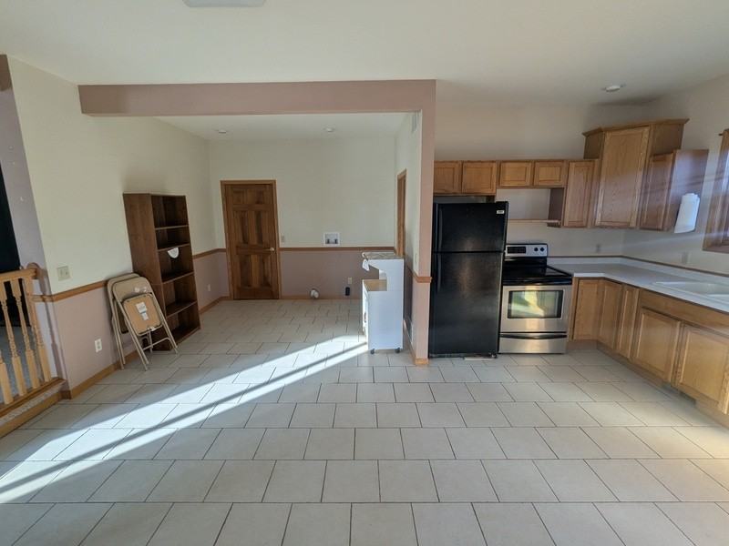 136 Main St #1 - Photo 7 of 17