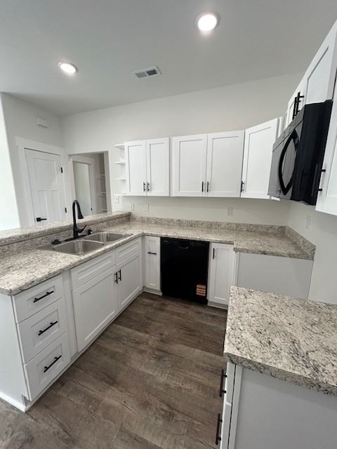 587 Panich St. #B - Photo 6 of 17