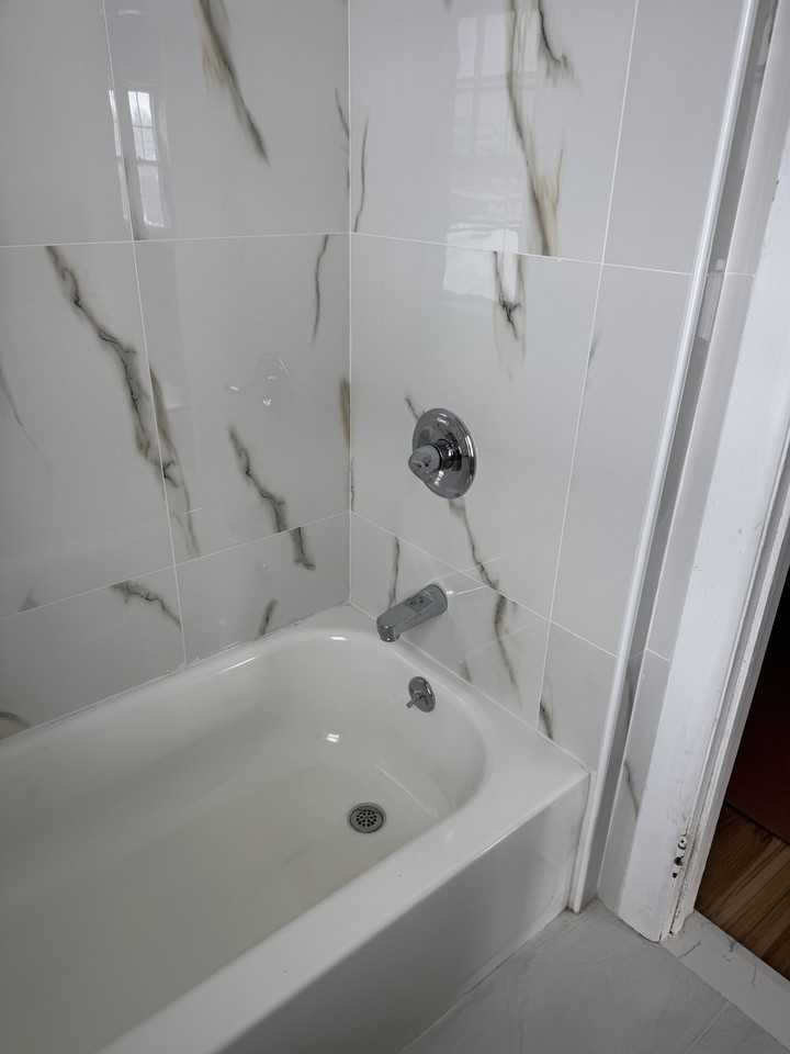 334 Midland Ave #3 - Photo 5 of 16