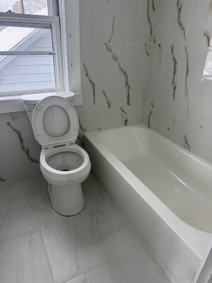 334 Midland Ave #3 - Photo 6 of 16