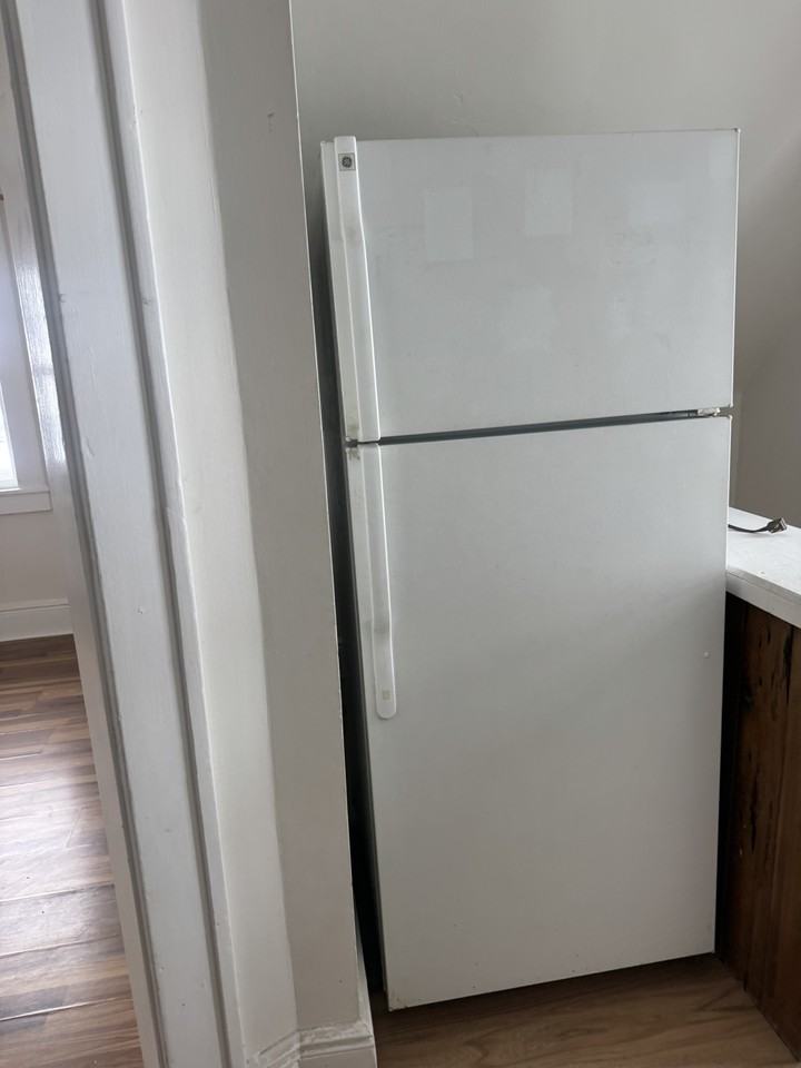 334 Midland Ave #3 - Photo 2 of 16