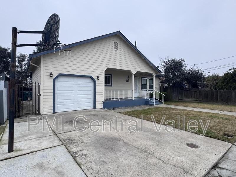 136 E Stadium Dr - Photo 3 of 24