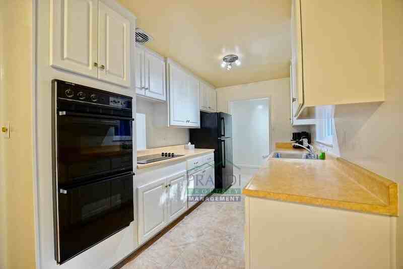 2309 5th Ave - Photo 3 of 18