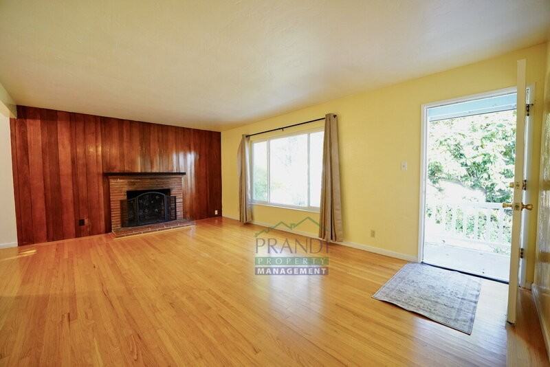 2309 5th Ave - Photo 5 of 18