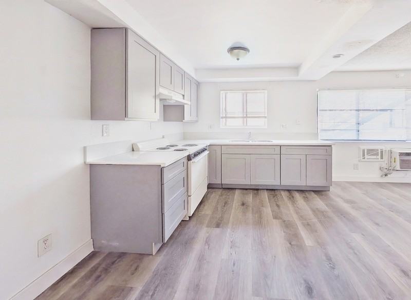 8061 8th St #3 - Photo 2 of 11