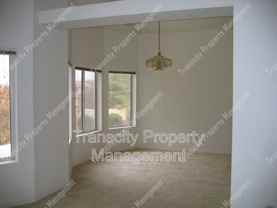 1704 S 39th St #13 - Photo 1 of 1