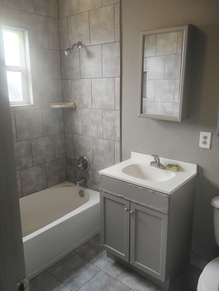 N H St #324 - Photo 2 of 6