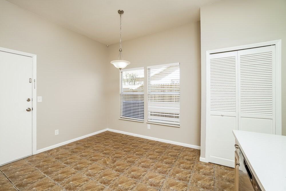 10415 Copperwood Dr - Photo 7 of 16