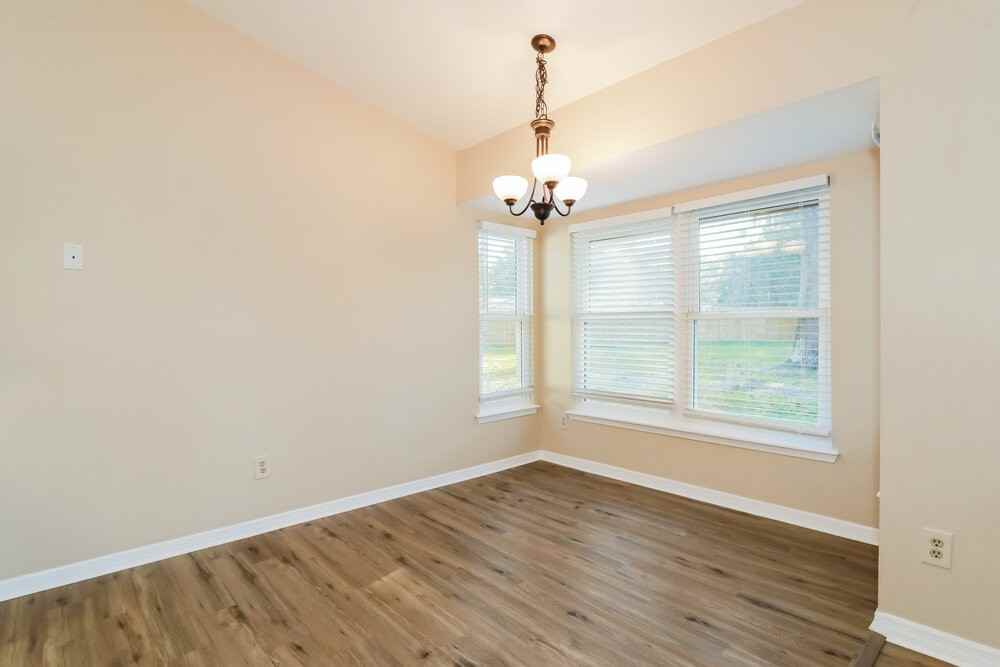 2911 Justin Ct - Photo 5 of 14