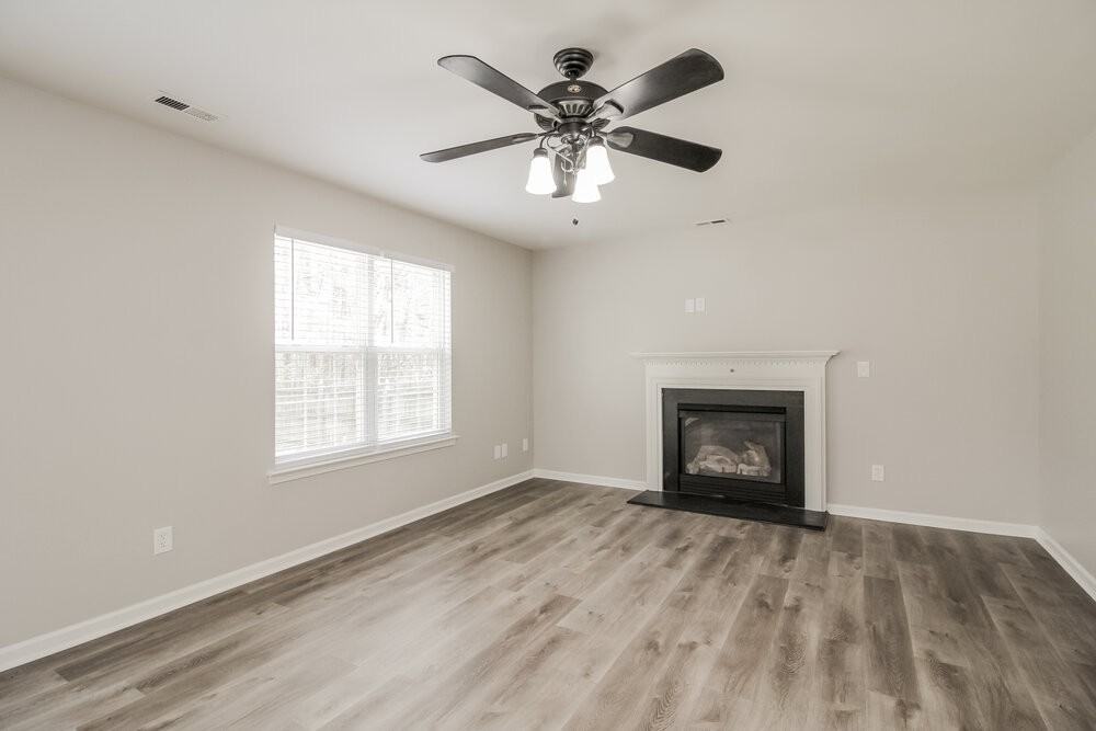 9818 Steele Meadow Rd - Photo 6 of 17