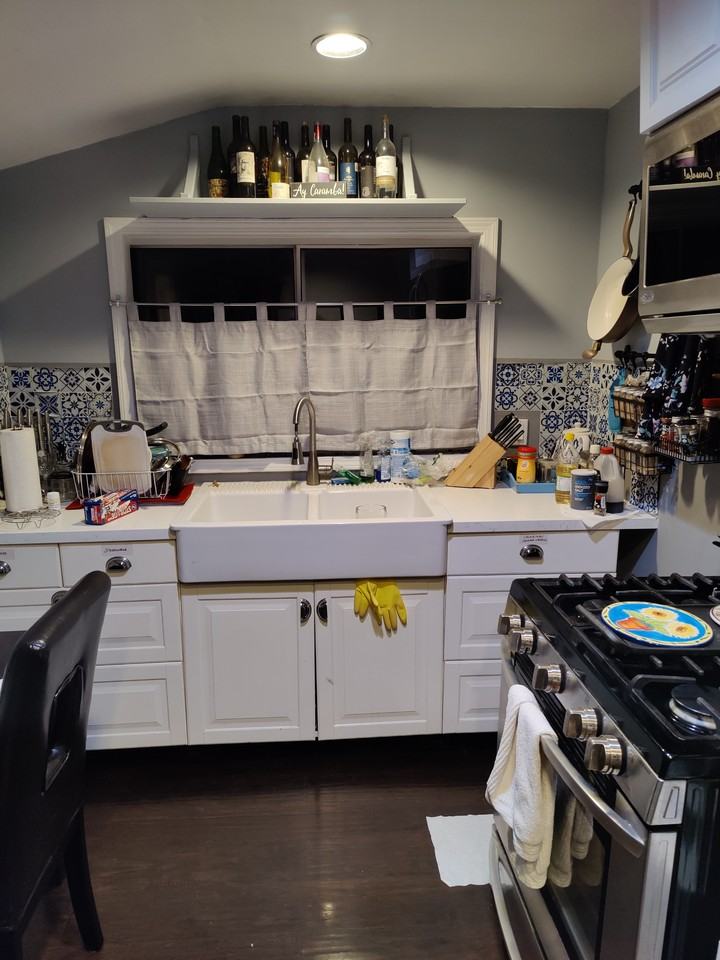 523 E 21st St - Photo 6 of 7