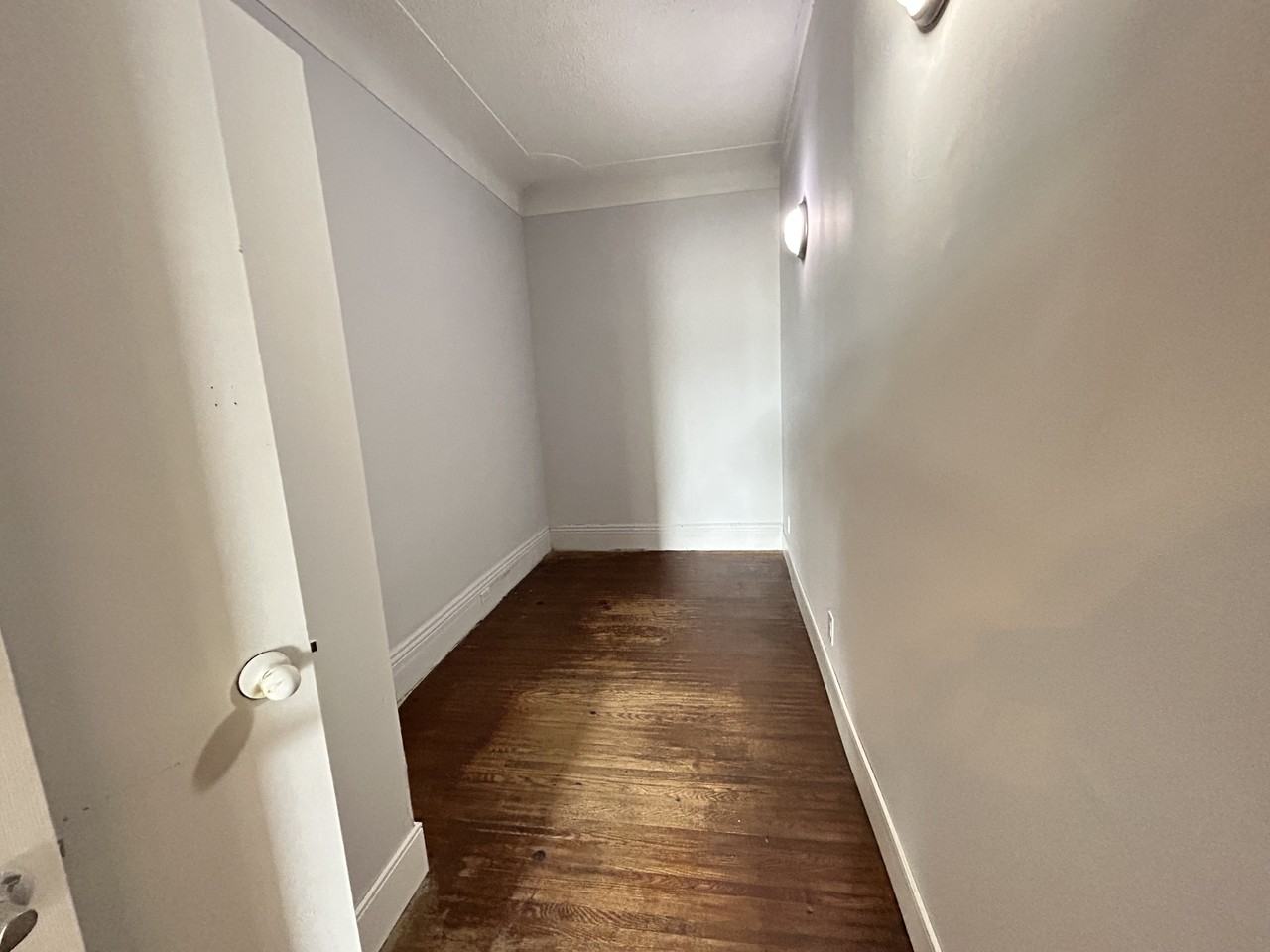 147 Elgin St #1 - Photo 6 of 10