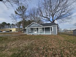 featured image of 2034 Jenkins Dairy Rd #1