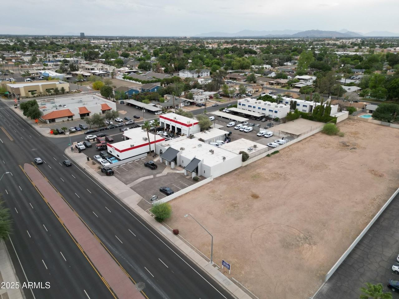 644 N Country Club Dr Ste A #A - Photo 3 of 35