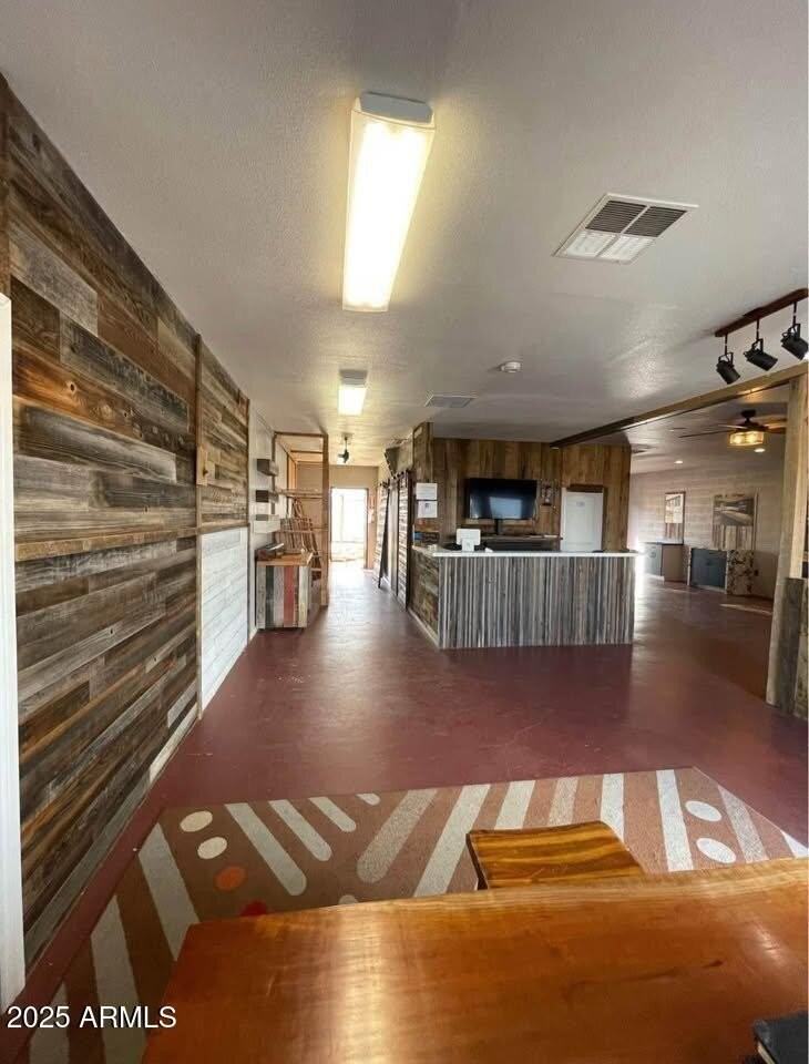 9123 W Grand Ave - Photo 3 of 9