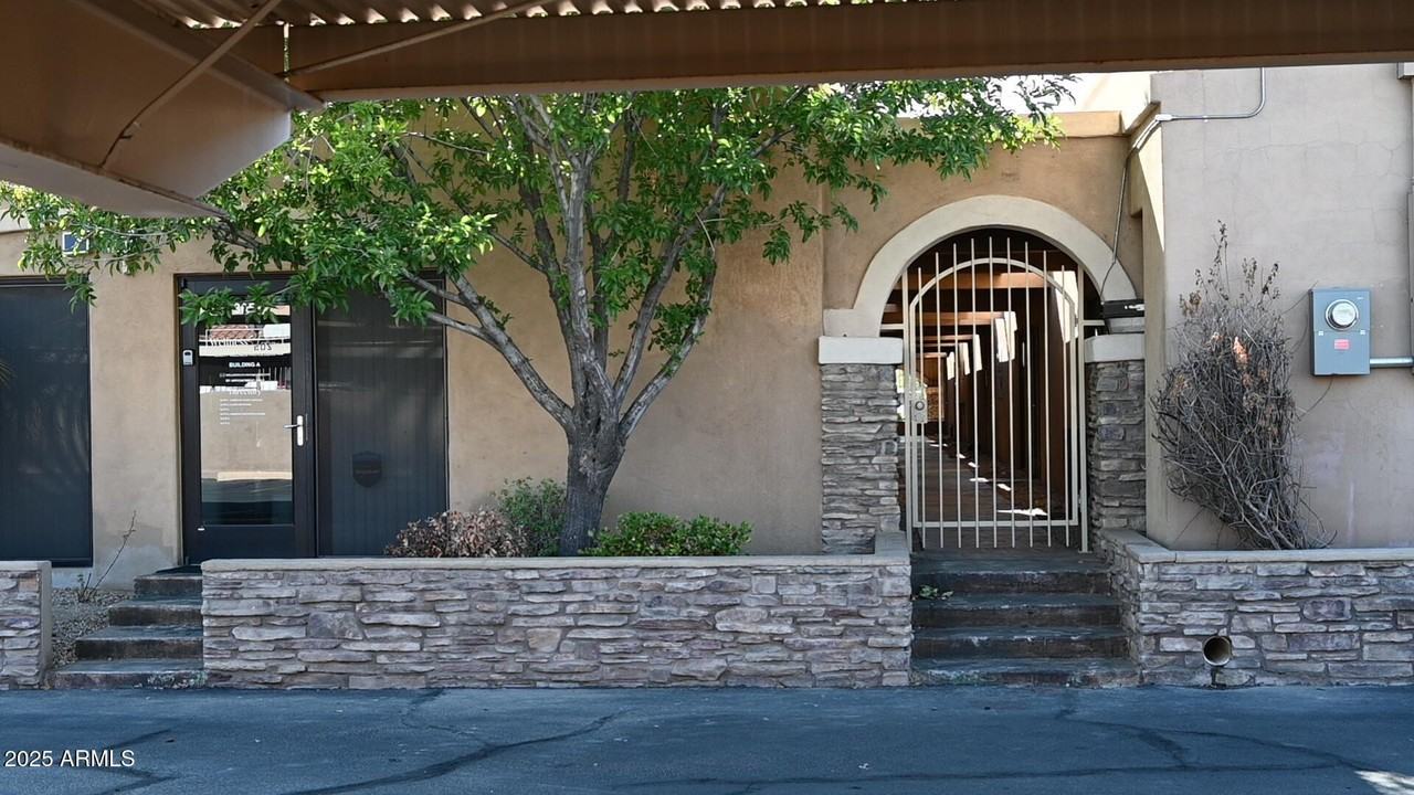 8821 N 7th St Ste 305 #305 - Photo 5 of 12